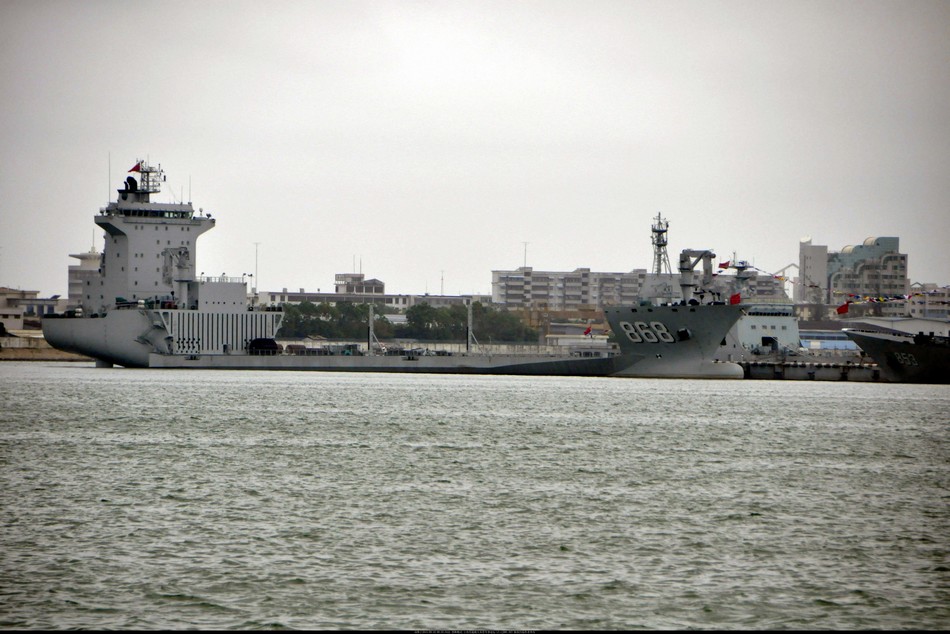 南海舰队906舰，实力与荣耀的象征，南海舰队906舰，实力与荣耀的杰出代表