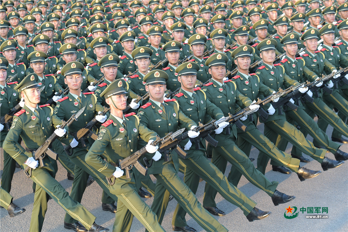 武警部队方队阅兵，展现力量与荣耀，武警部队阅兵方队，力量与荣耀的展示