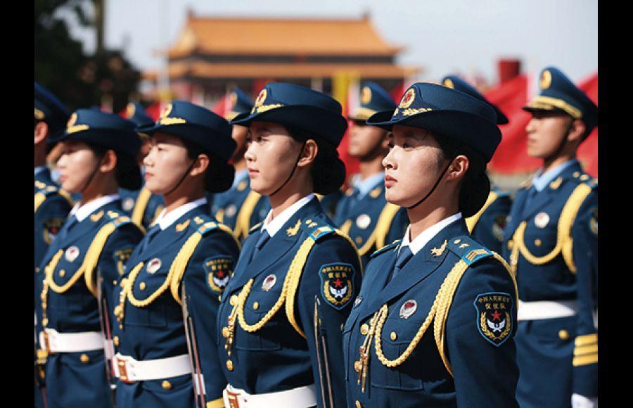 解放军女兵仪仗队完整版，荣耀与力量，解放军女兵仪仗队，荣耀与力量的完美展现