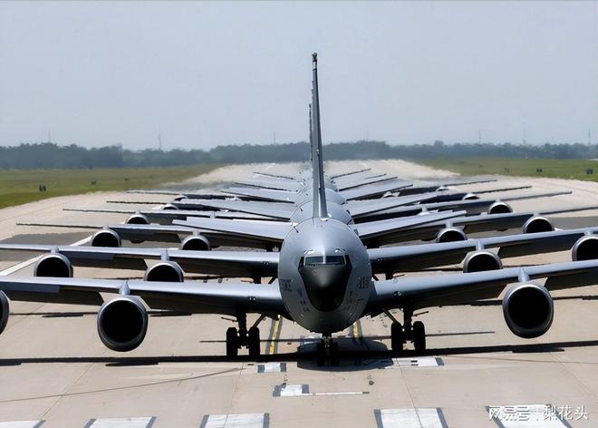 中国空中加油机概况，数量与实力解析，中国空中加油机实力深度解析，数量与概况概览