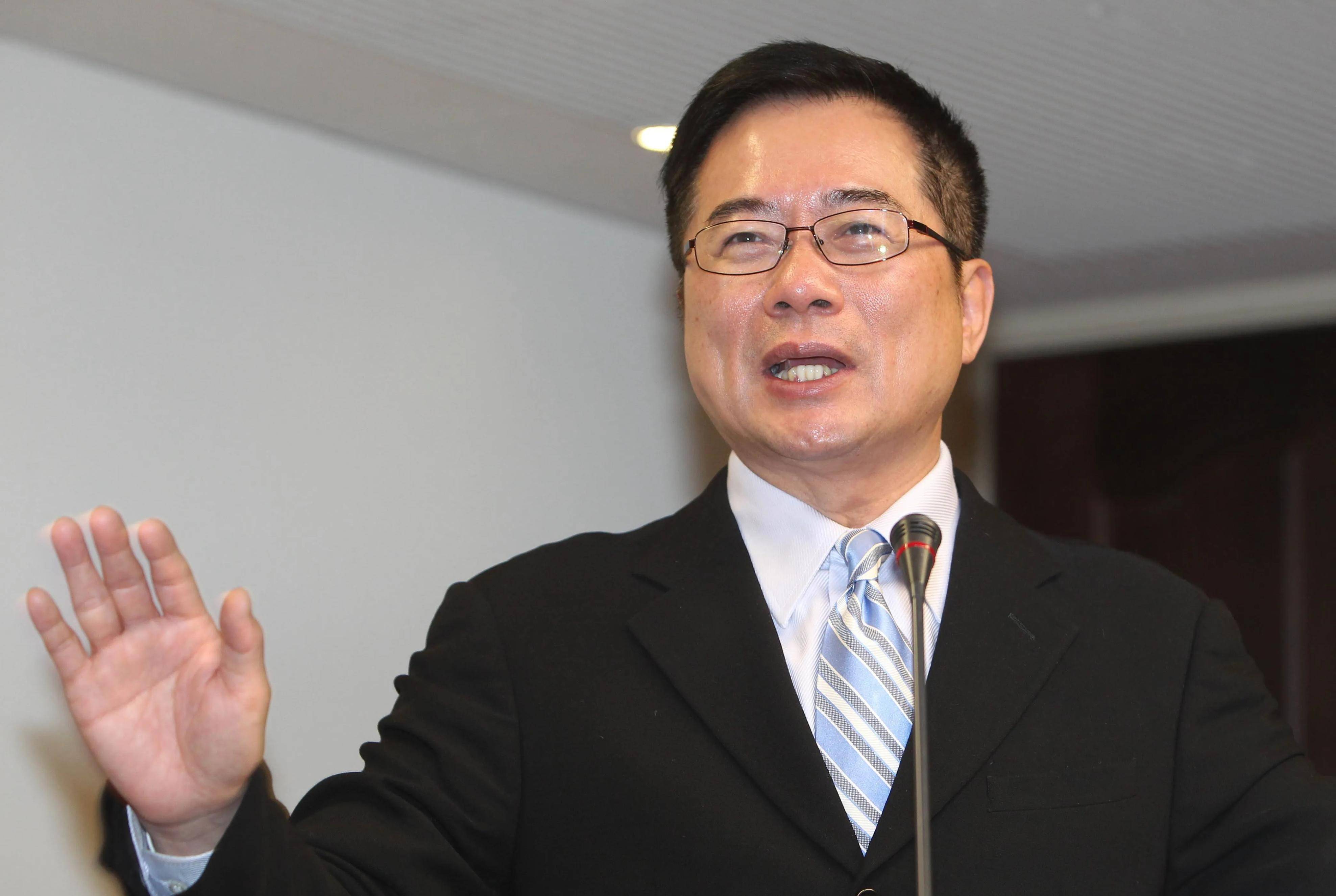 台退役将领声称歼-20飞越台湾上空，深度解析与前景展望，台退役将领揭秘歼-20飞越台湾上空，深度解读与未来展望
