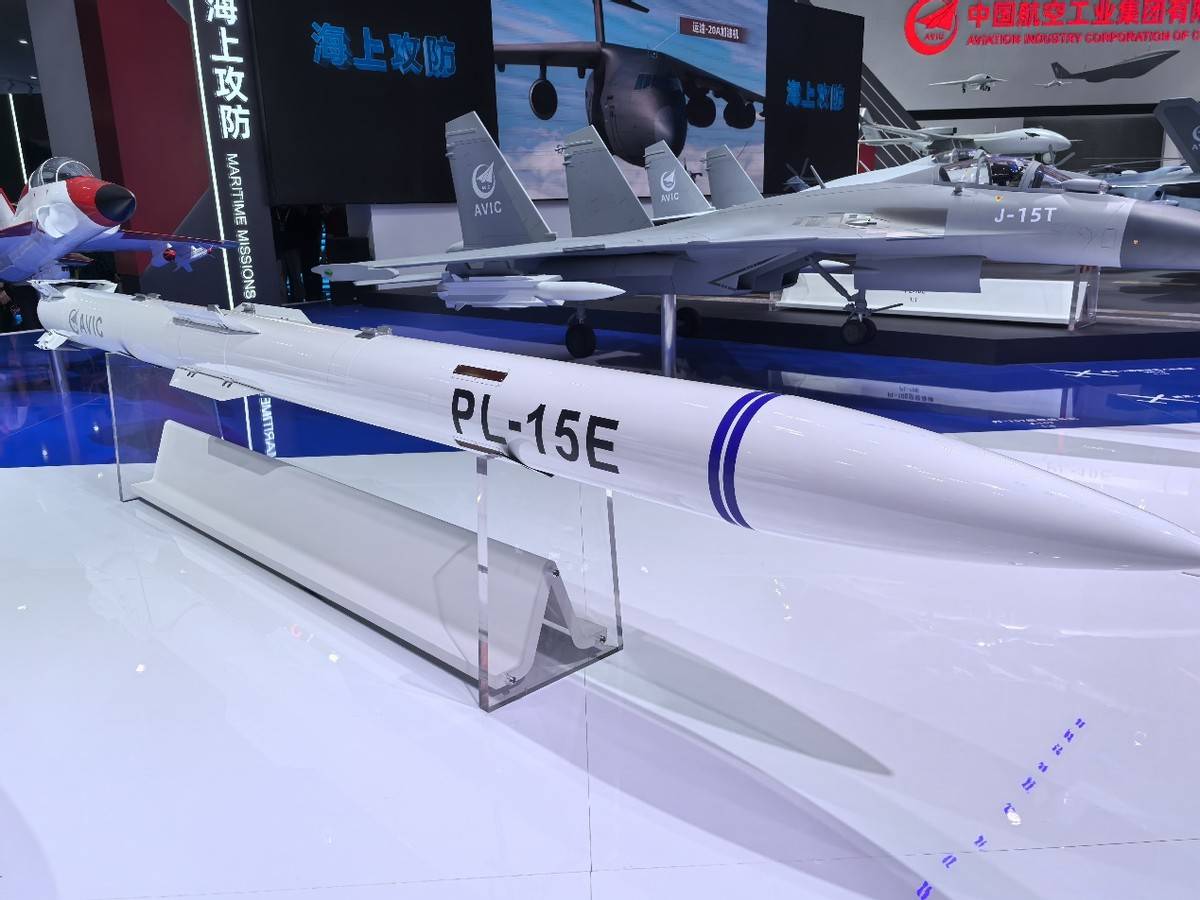 中国空军装备的空对空格斗导弹，技术前沿与战略价值，中国空军空对空格斗导弹，技术前沿与战略价值的探索