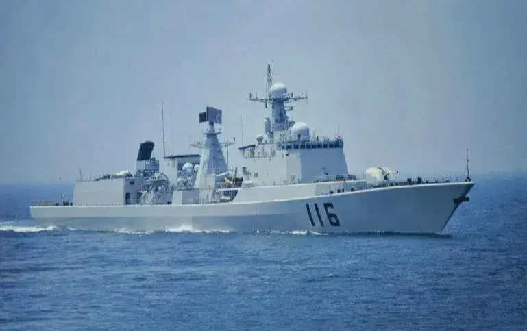 揭秘中国海军的杰出力量，171驱逐舰的多重用途，揭秘中国海军杰出力量，171驱逐舰的多功能之旅
