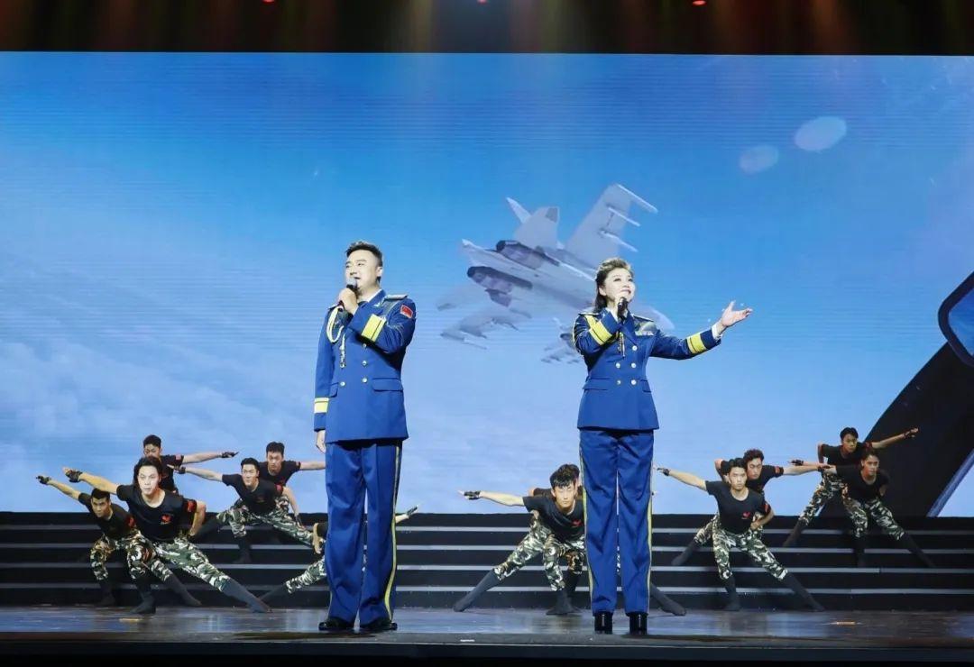 中国人民解放军军旗的样式与意义，中国人民解放军军旗的样式及深远意义
