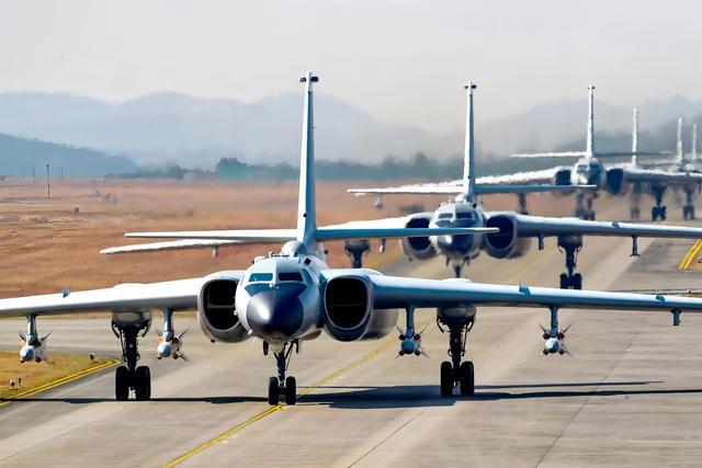 当今中国空军实力，卓越的发展，全球的瞩目，中国空军实力卓越发展，全球瞩目赞叹