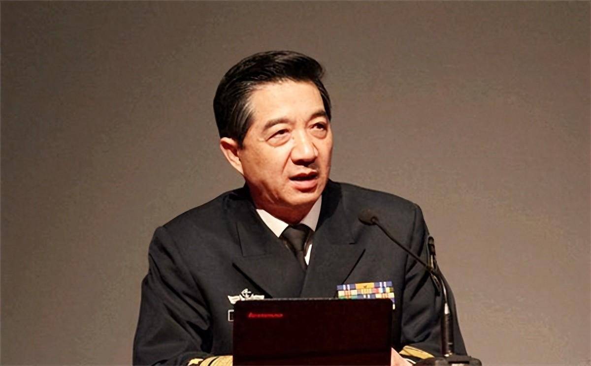 军事评论家张忠，深度解析军事时事，引领战略思考，张忠深度解读军事时事，引领战略思考新视角