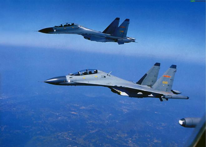 中国空军现役歼击机全景解析，中国空军现役歼击机全景深度解析