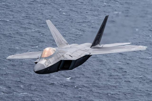 中国空军实力深度解析，知乎观点与洞察，中国空军实力深度解析，知乎观点与洞察总结