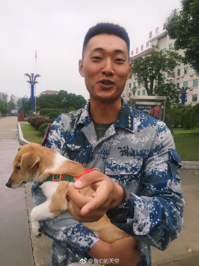 真正男子汉教官刘金沂，铁血柔情铸就军魂传奇，铁血教官刘金沂，柔情军魂铸就传奇之路