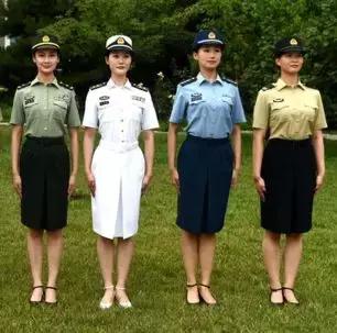 火箭军工程大学军服，展现军人荣耀与力量的象征，火箭军工程大学军服，荣耀与力量的象征