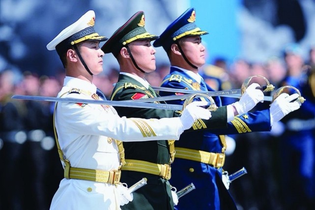 中国人民解放军海陆空三军仪仗队图片展示，中国人民解放军海陆空三军仪仗队图片大全展示