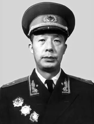 2023年12月25日上将授衔，荣誉与责任的象征，2023年12月25日上将授衔，荣誉与责任的交汇