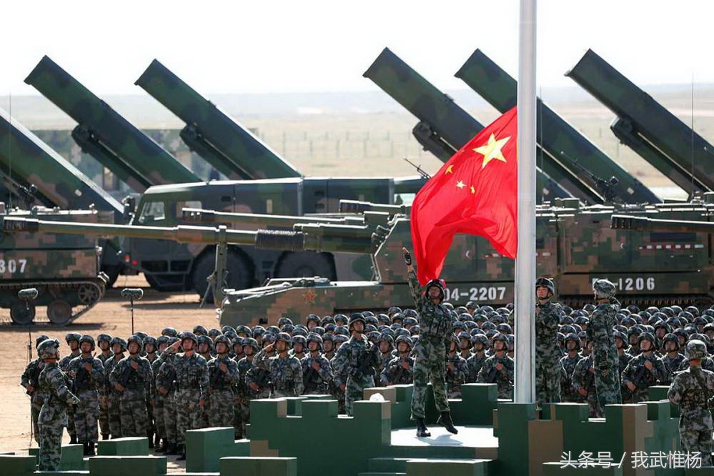 阅兵彩排陆军方队片段视频，展现力量与荣耀的瞬间，阅兵彩排陆军方队震撼瞬间，力量与荣耀的展现