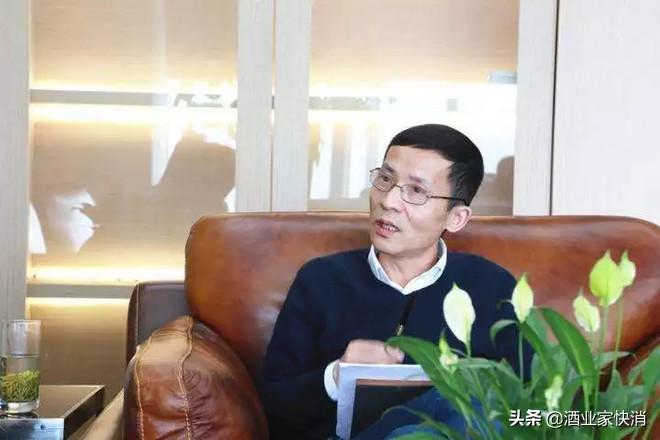 刘代华，一位引领时代的杰出人物，刘代华，时代引领者的杰出风采