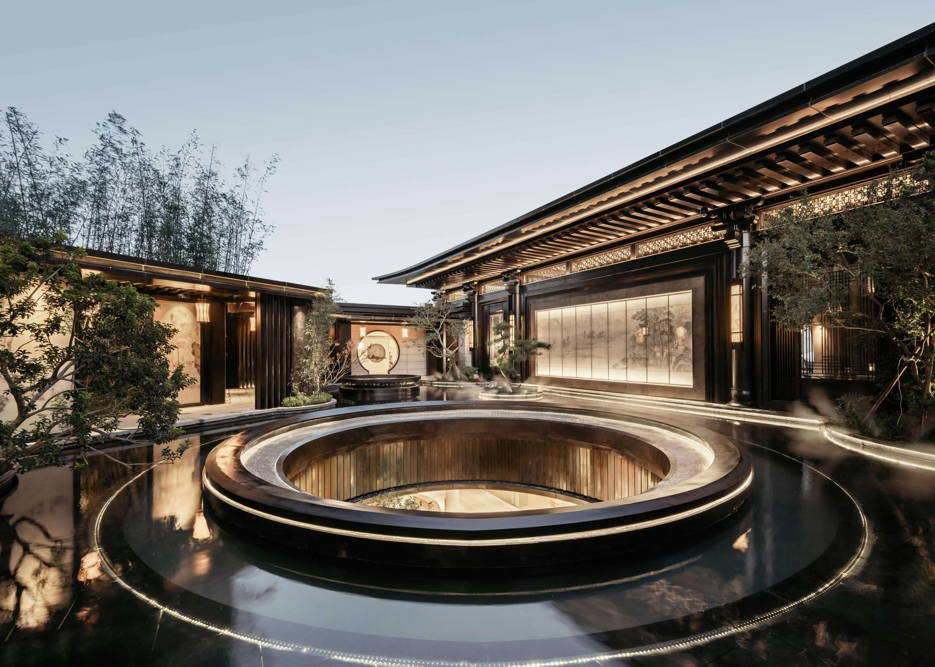 泉州建发的卓越发展，历史、现状与未来展望，泉州建发的腾飞之路，历史沿革、现状瞭望与未来展望