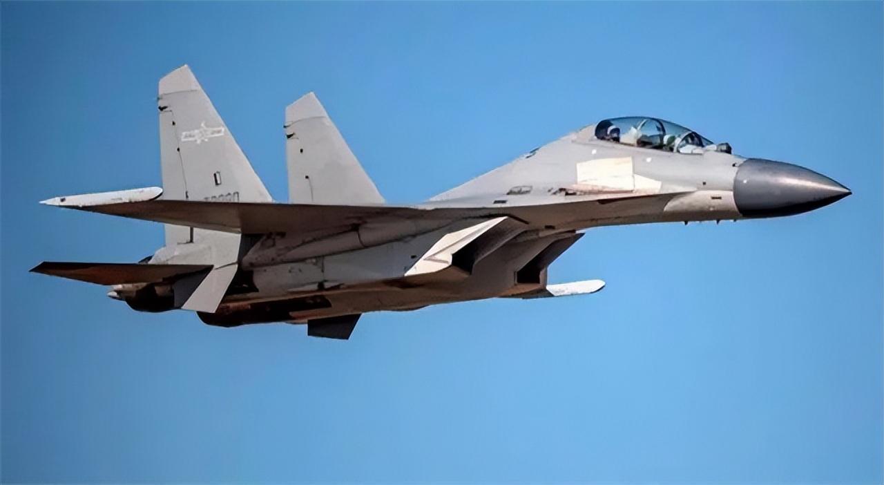 中国空军为什么如此强大？揭秘其背后的力量，揭秘中国空军背后的力量，为何如此强大？