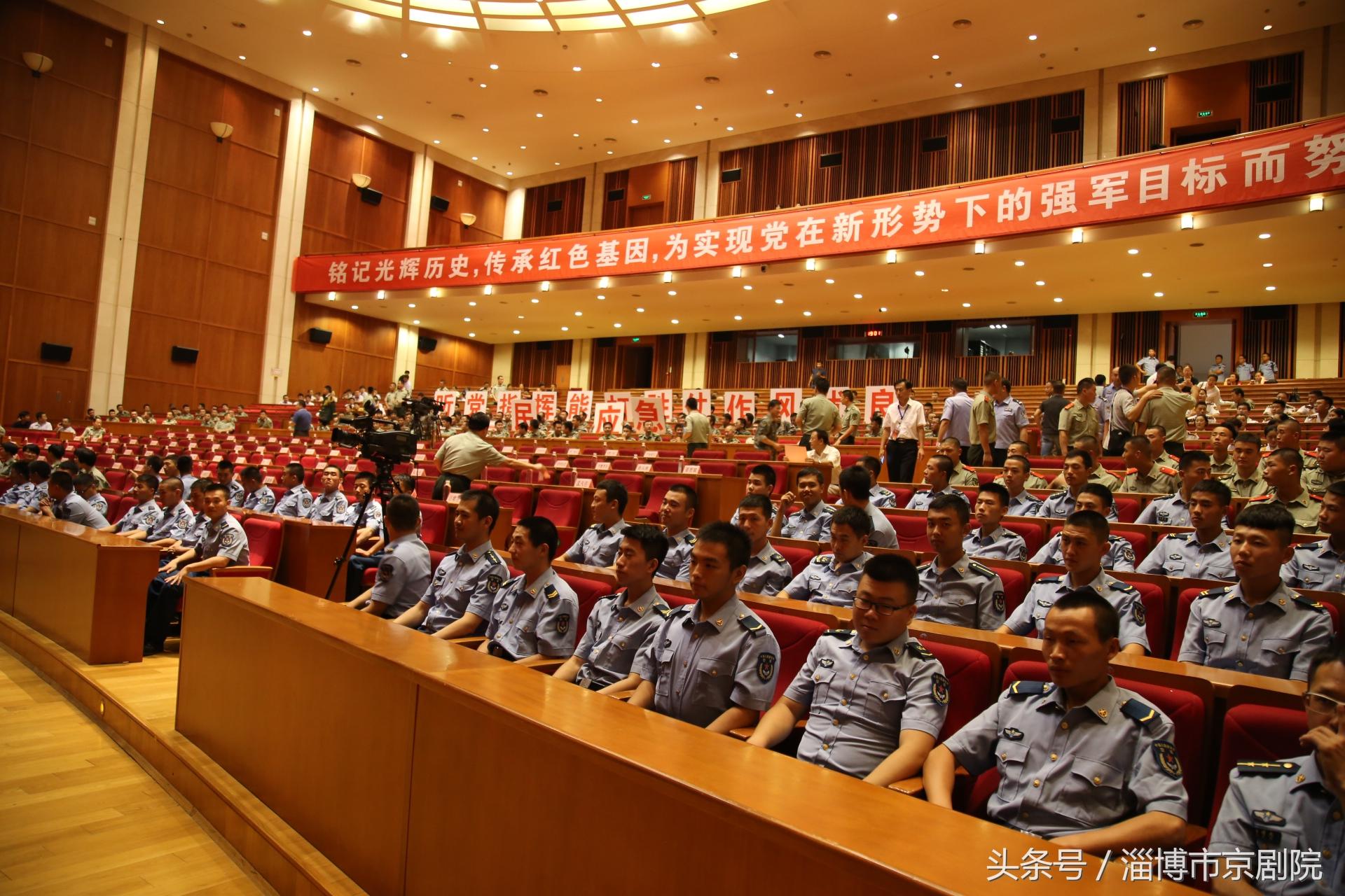 中国人民解放军军旗核心内容解析，中国人民解放军军旗核心内容深度解析