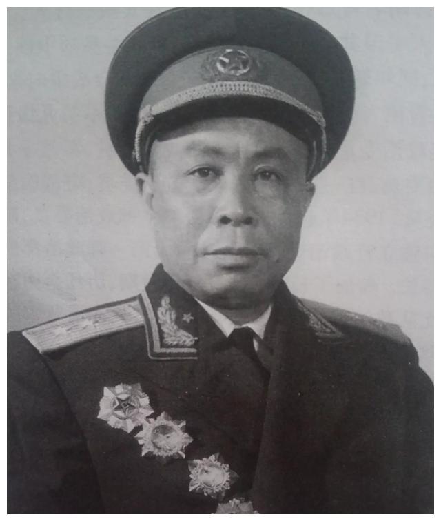揭秘，中国人民解放军第42军历任军长政委名单，中国人民解放军第42军历任军长政委名单揭秘