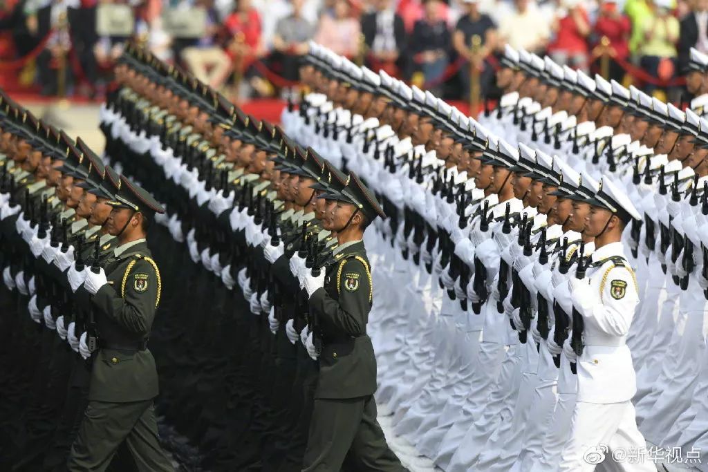阅兵仪式队伍概览，历史与荣耀的展现，阅兵仪式，历史与荣耀的展现，队伍风采一览