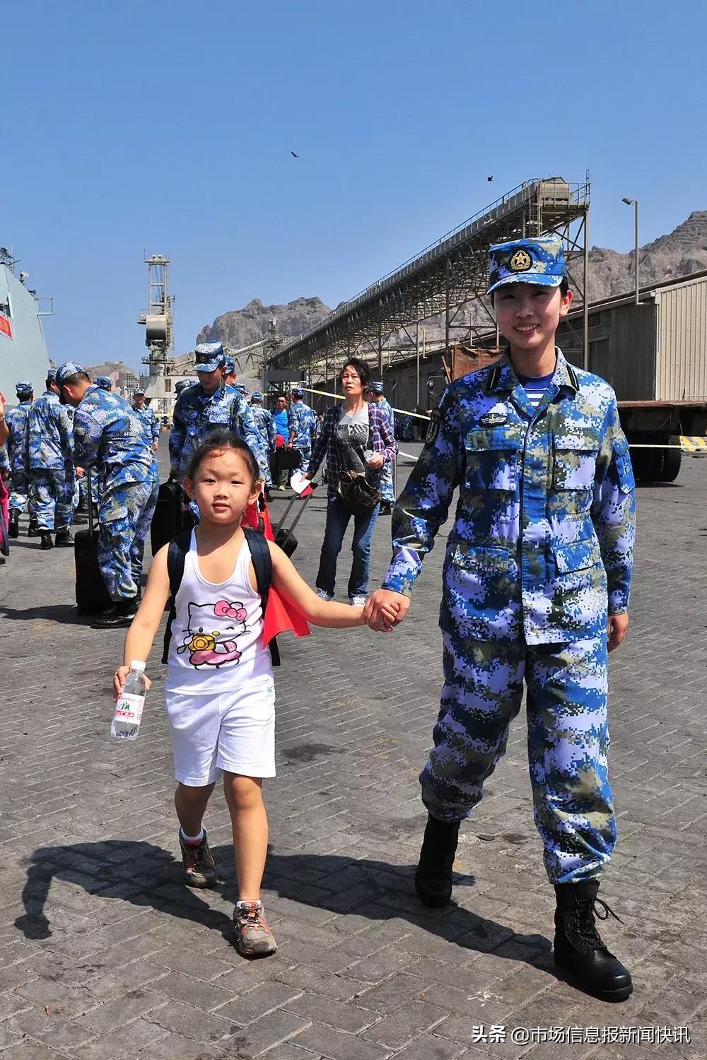 香港市民驻港阅兵，历史、意义与影响，香港市民参与驻港阅兵，历史意义与深远影响