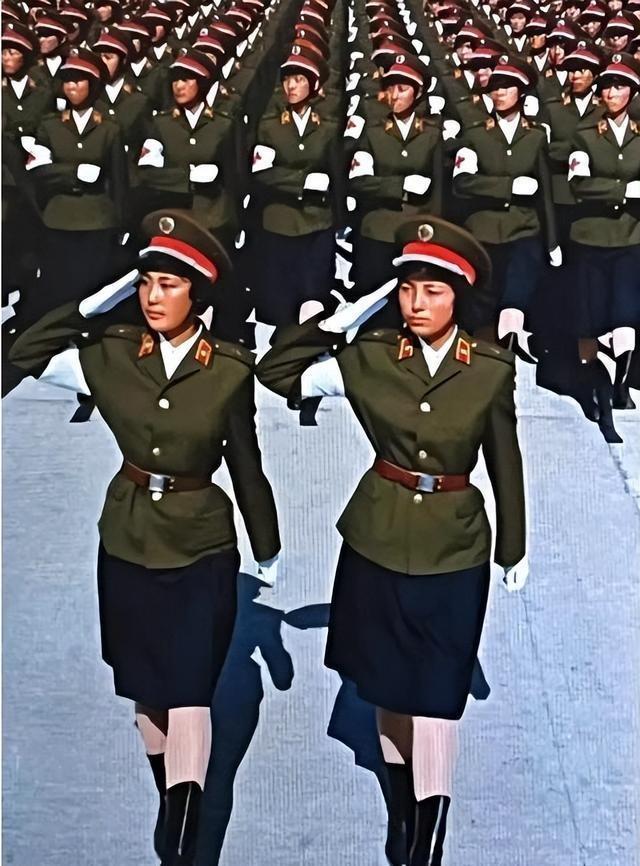 俄罗斯大阅兵2025，回顾与展望，俄罗斯大阅兵2025，回顾精彩瞬间，展望未来篇章