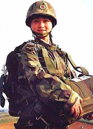 中国女兵图片，百度图片中的风采展示，中国女兵风采，百度图片中的飒爽英姿展示