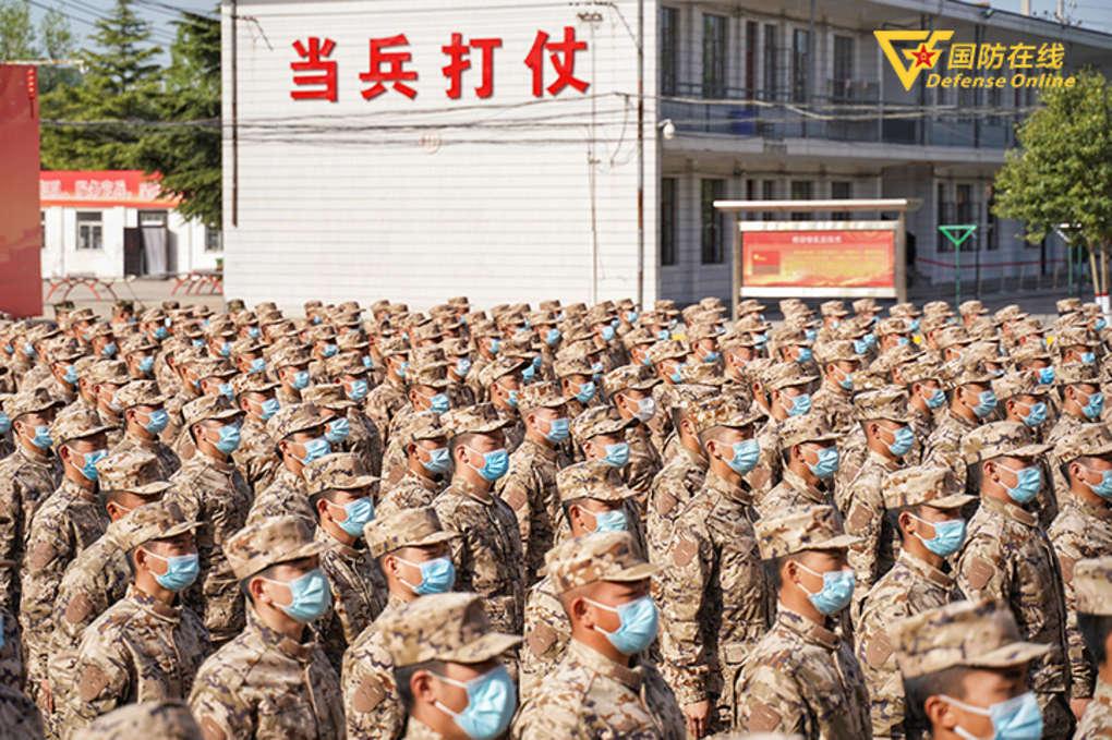 武警部队全新换装，迈向未来——解析2022年武警部队统一换服装背后的意义与影响，武警部队全面换装，迈向未来的战略意义与深远影响
