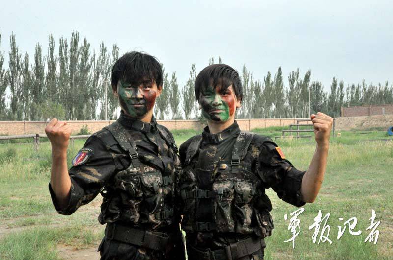 中国女特种兵之乎，荣耀与挑战的舞台，中国女特种兵之荣耀与挑战，在乎与挑战的舞台并存