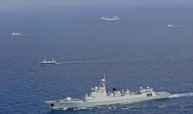 台海惊变，解放军围台行动再次升级，台海局势紧张升级，解放军围台行动再掀高潮