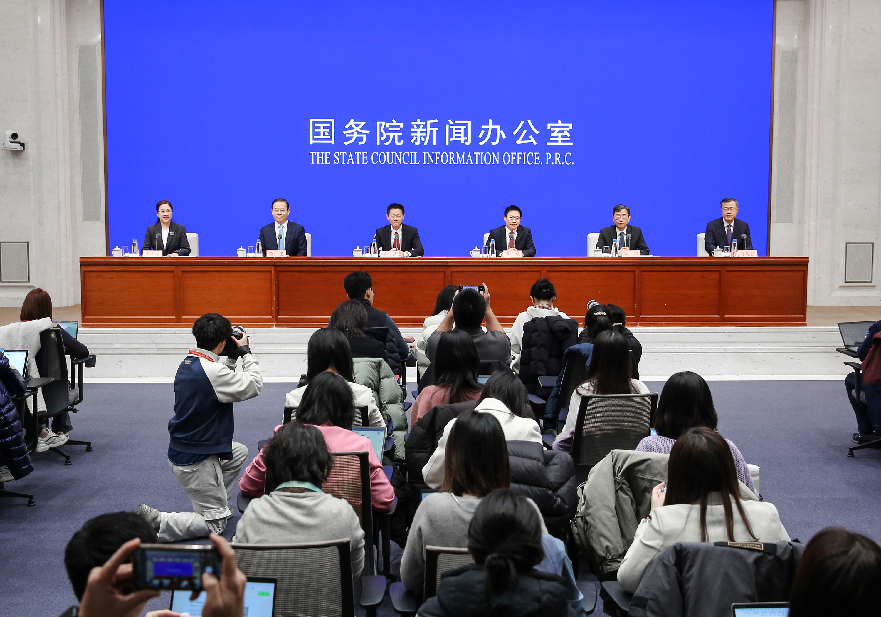 岑溪今天特大新闻，岑溪今日重大新闻速递
