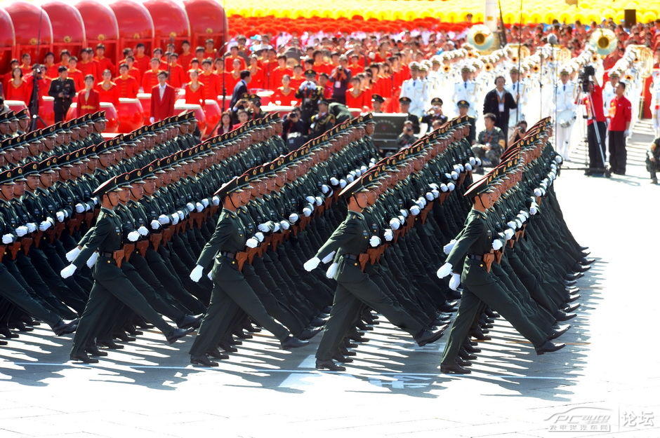 盛大阅兵仪式