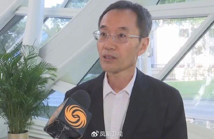 刘伯温一肖与凤凰网，传奇人物与媒体巨头的交汇点，刘伯温一肖与凤凰网，传奇人物与媒体巨头交汇的焦点时刻