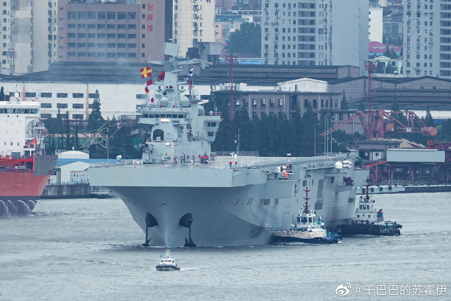 中国海军新里程碑，636舰正式入列，中国海军新里程碑，636舰正式入列启航