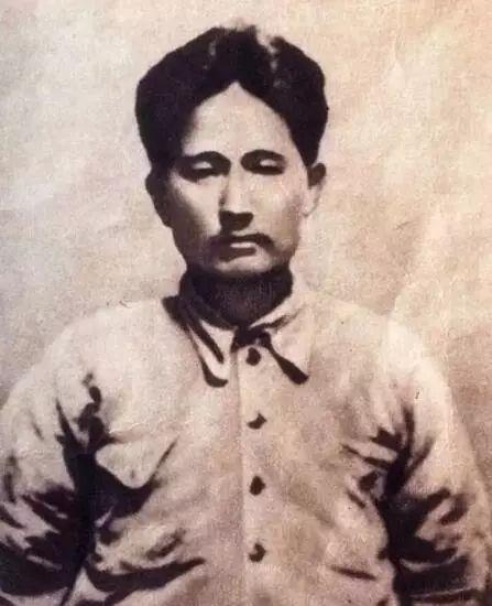揭秘红卫兵不敢动的两位将军，背后的故事与真相探寻，揭秘红卫兵不敢动的两位将军背后的故事，真相探寻之旅