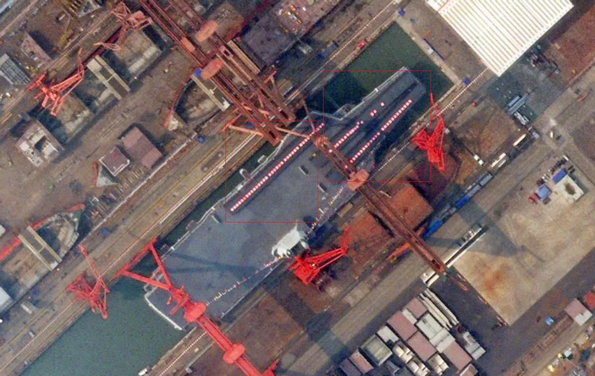 福建舰是航母吗？——深入解析中国海军新里程碑，福建舰是航母吗？——中国海军新里程碑深度解析