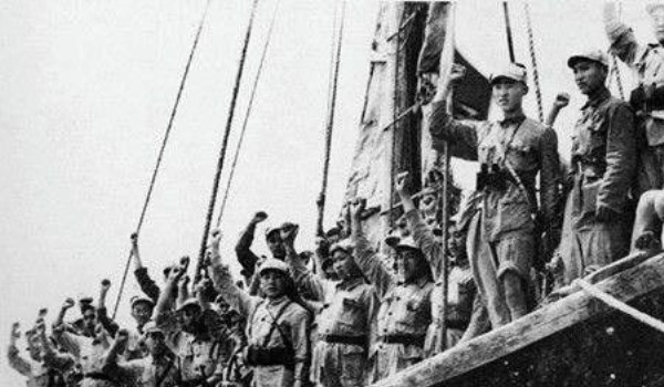 指挥海南岛战役，战略决策与战术运用，海南岛战役，战略决策与战术运用之道