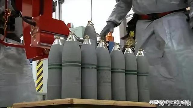 世界十大化学武器排名及其历史影响，世界十大化学武器排名及其历史影响概览