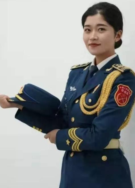 阅兵哪个方队走得最好，深度解析阅兵中的精彩瞬间，深度解析阅兵精彩瞬间，哪个方队表现最佳？