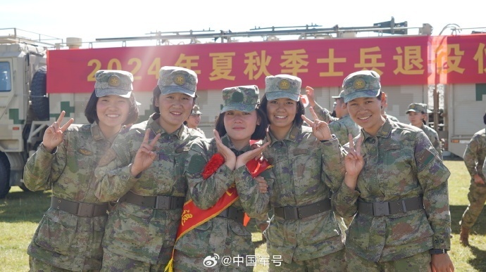 揭秘，38集团军转型为81军的背后故事，揭秘，从38集团军到81军的转型故事