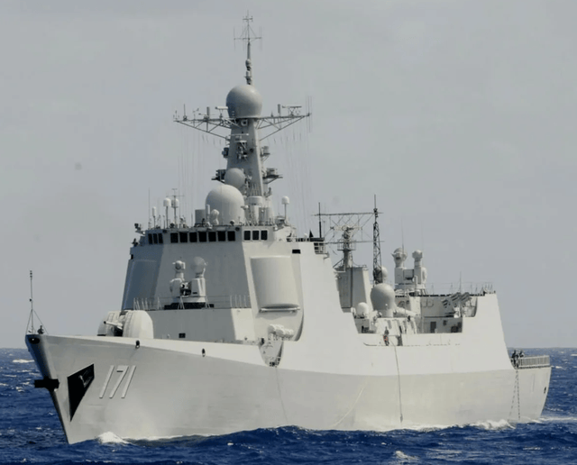 关于我国海军新战舰——揭秘052C型驱逐舰的服役时间，揭秘，中国海军新战舰052C型驱逐舰的服役时间揭晓
