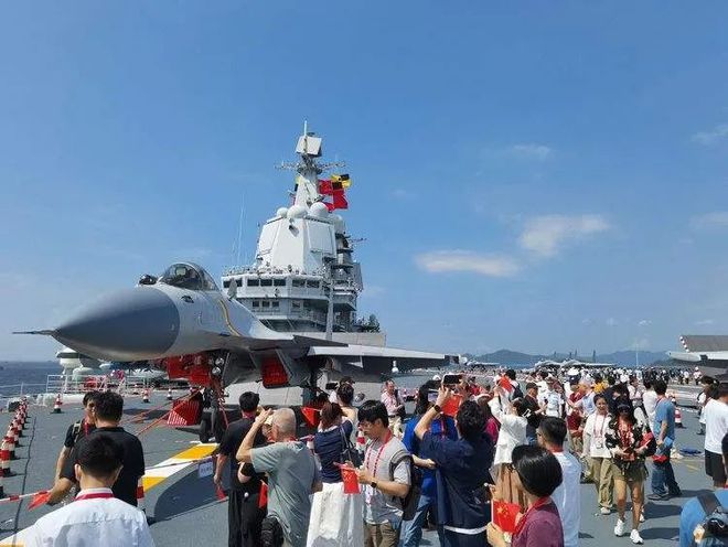 广东湛江是否拥有航空母舰？全面解读湛江海军力量现状，广东湛江海军力量现状，航空母舰及其他海军实力解读