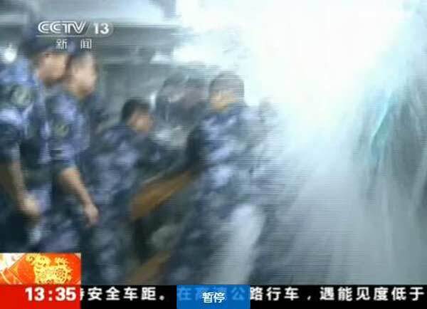 揭秘中国海军新利器，郑州舰的舱门设计及其重要性（关键词，郑州舰舱门，海军，军事技术），中国海军新利器揭秘，郑州舰舱门设计与军事技术重要性探讨