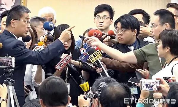 台湾最新消息今天新闻头条直播最新报道，台湾新闻头条直播，最新消息与报道速递