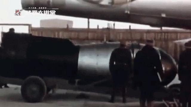 歼-16战斗机的航程与载弹量，深度解析，歼-16战斗机航程与载弹量深度剖析