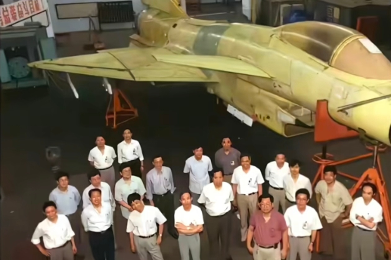 歼-10研发之路坎坷，中国航空工业的奋斗历程，中国航空工业的奋斗历程，歼-10研发之路的坎坷与挑战