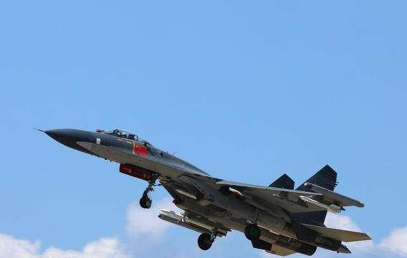 歼-16机型深度解析，歼-16机型全面解析与探讨
