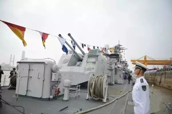 历代南昌舰，历史沿革与海军荣耀，历代南昌舰，沿革变迁与海军荣耀的彰显