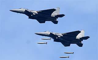 苏-30VS与F-15，空中巨人的对比与解析，苏-30VS与F-15，空中巨人对比解析