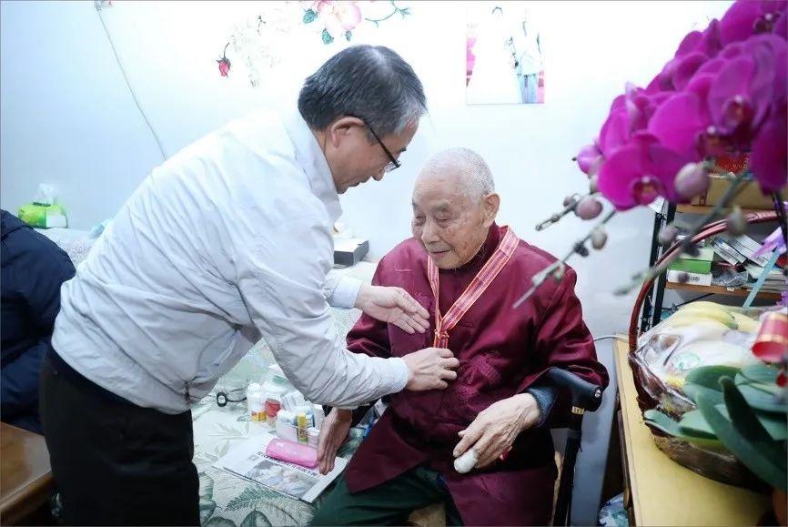 原唱中国人民志愿军军歌，荣耀与精神的象征，中国人民志愿军军歌，荣耀与精神的永恒象征