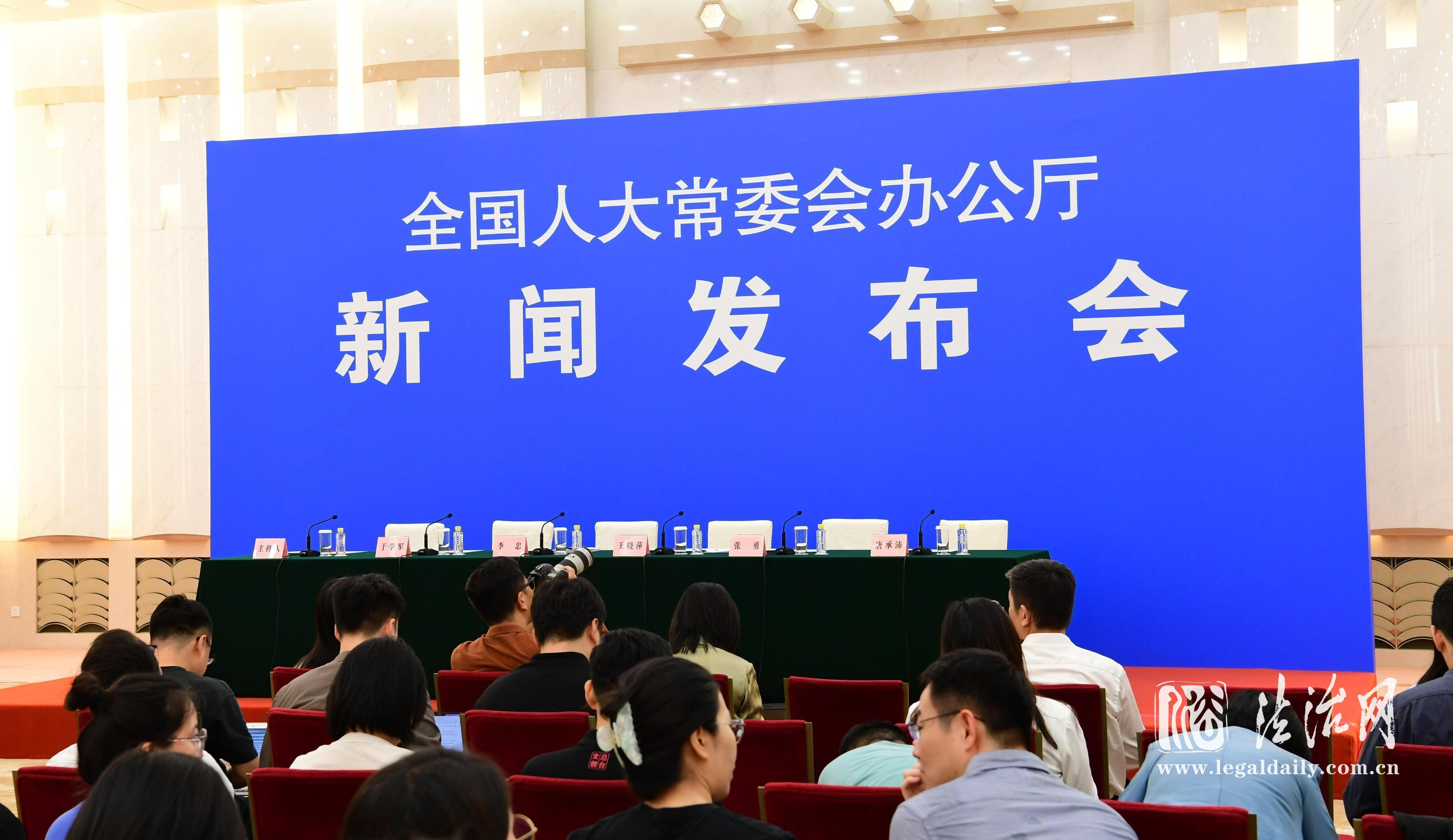 新闻发布会周末举行，可能性与考虑因素，周末新闻发布会举行，多方因素考量与可能性展望